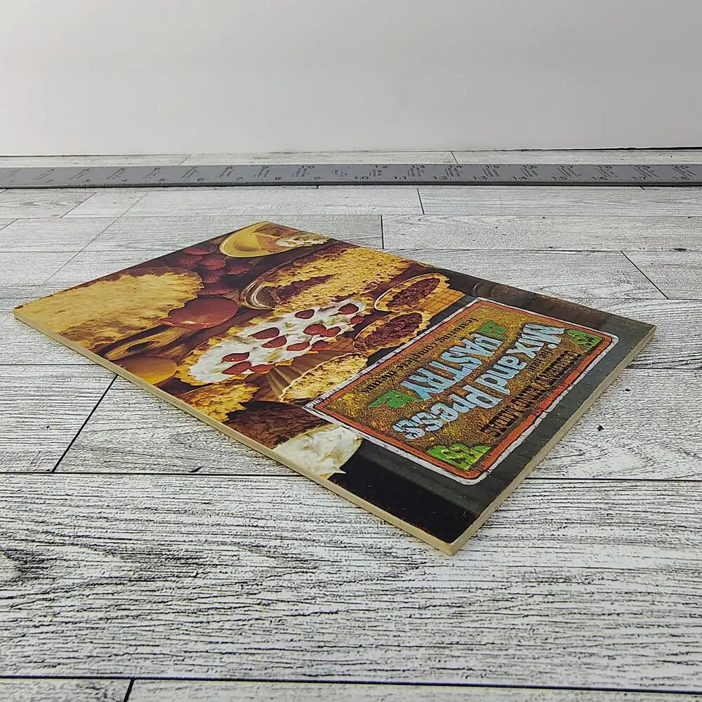 Mix and Press Pastry Occident King Midas Vintage Cookbook Booklet VERY‎ GOOD